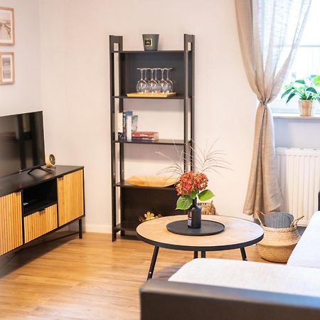 Toni Charming Apartment Im Idyllischem Villenviertel Mit Netflix Dresden Eksteriør bilde