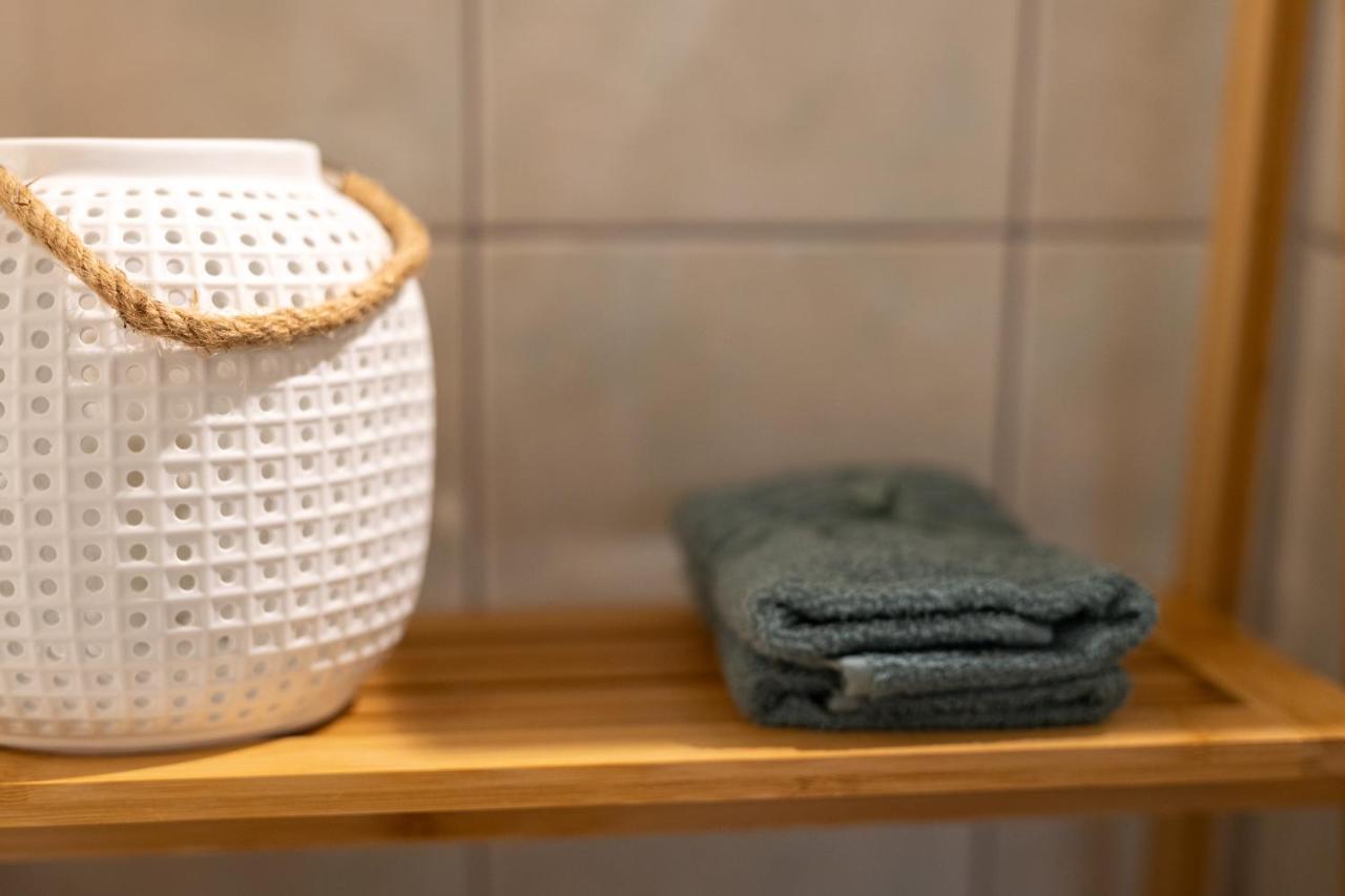 Toni Charming Apartment Im Idyllischem Villenviertel Mit Netflix Dresden Eksteriør bilde